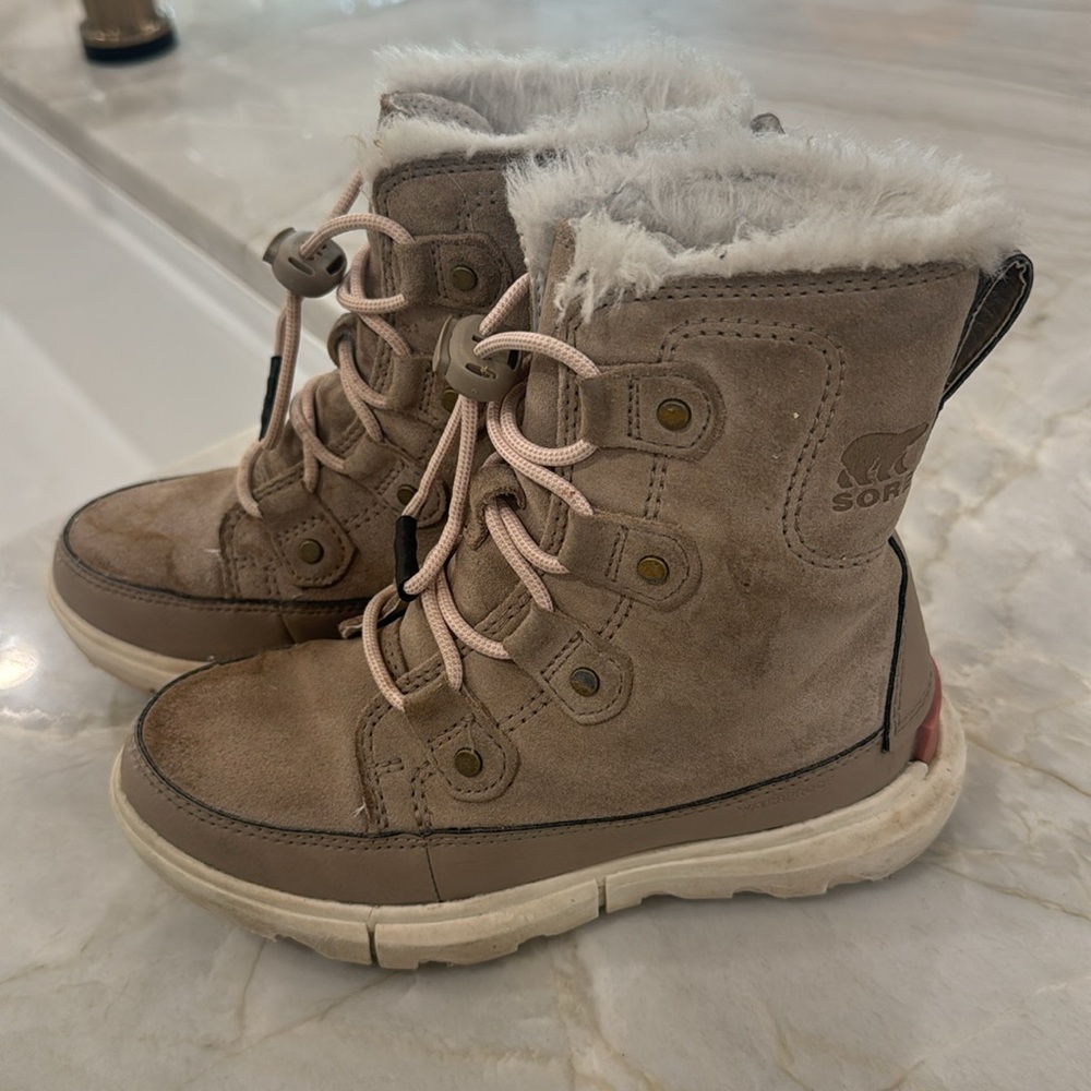 Little Girl Sorel Boots